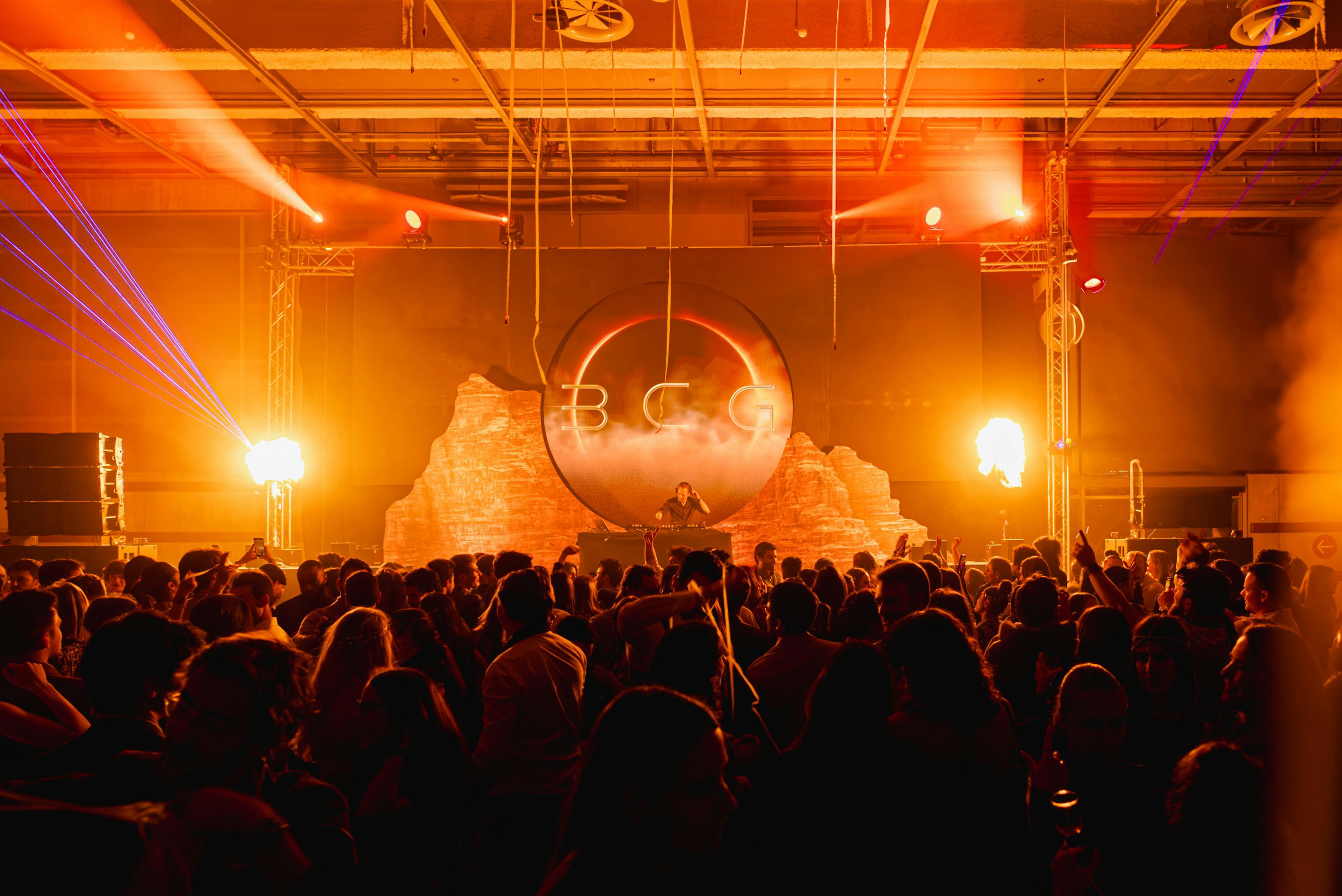 DUNE WINTER PARTY