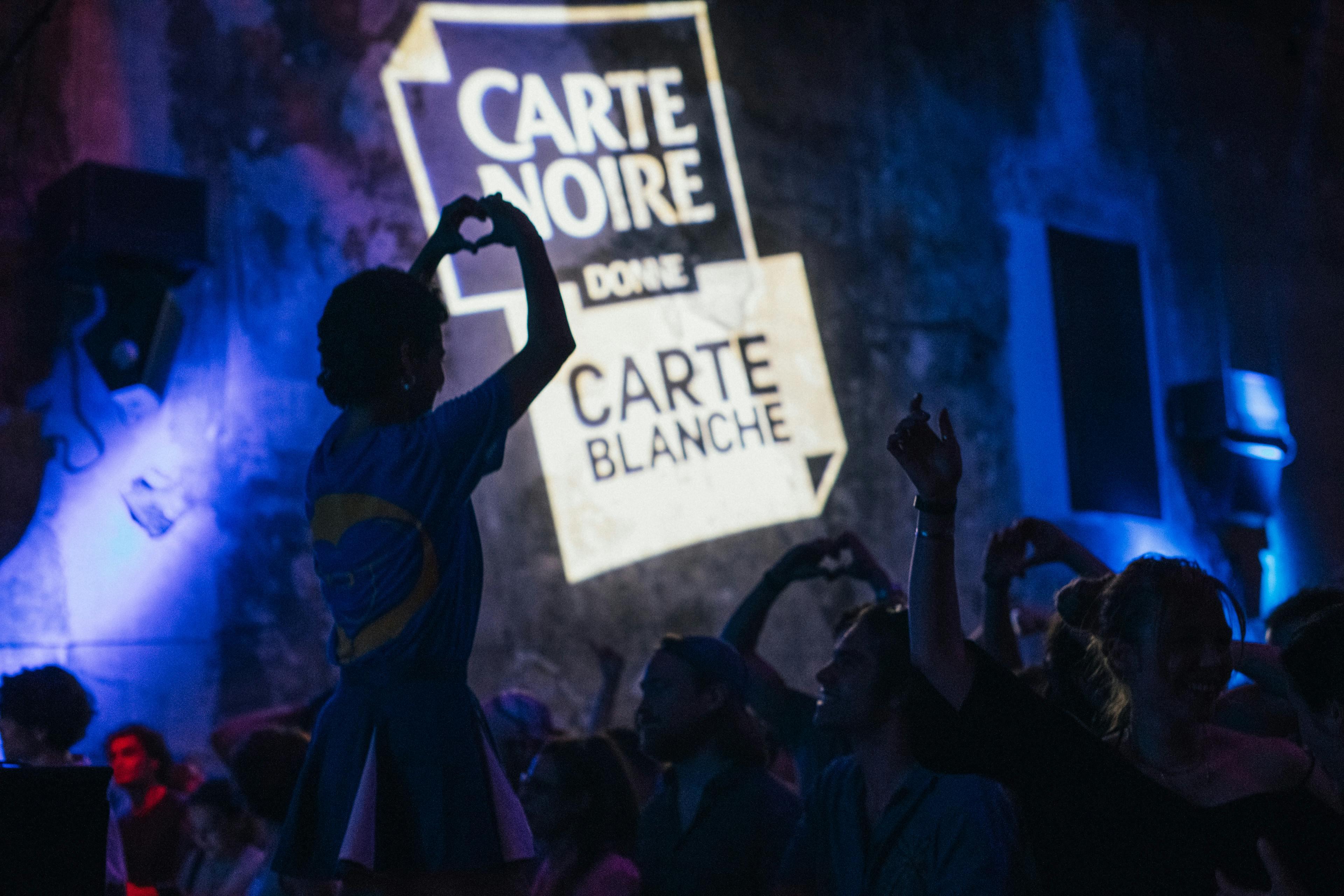 CARTE BLANCHE